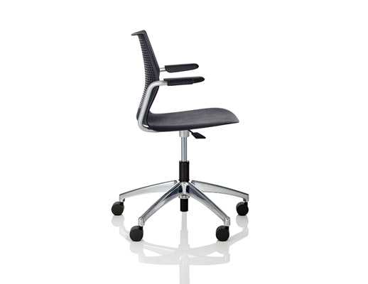 multigeneration by knoll light task chair