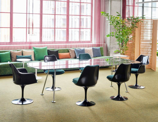 grasshopper dining table tulip chair pfister sofa saarinen side table