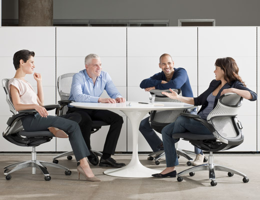 Generation by Knoll promotes interaction and collaboration which are increasingly at the core of dynamic organizations
