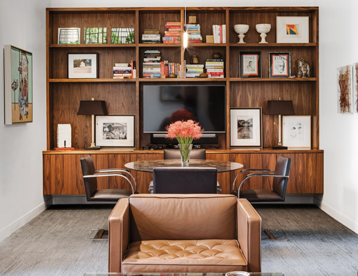 saarinen table brno chair - flat bar barcelona table private office