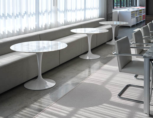k.lounge Saarinen Lounge Height Tables